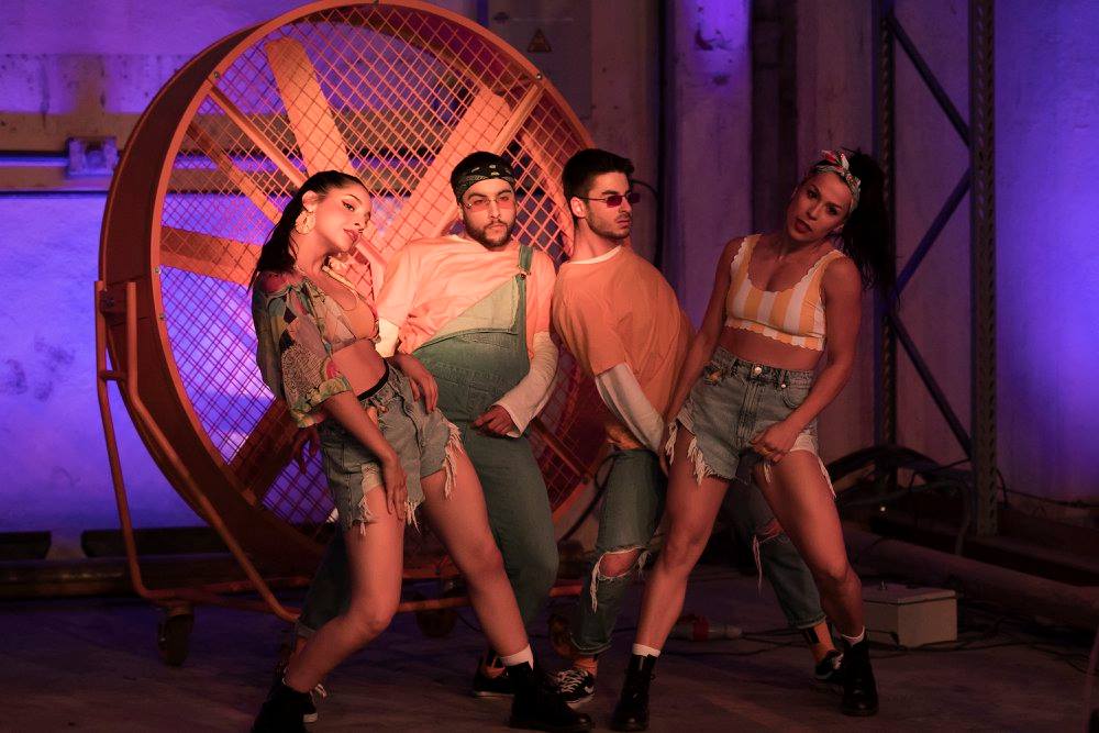 Fama a bailar