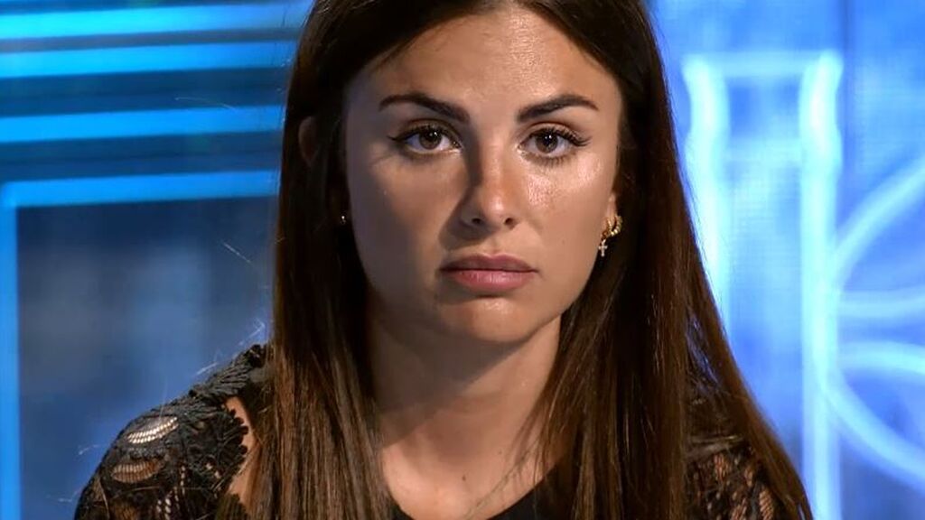 Alexia Rivas plató SV