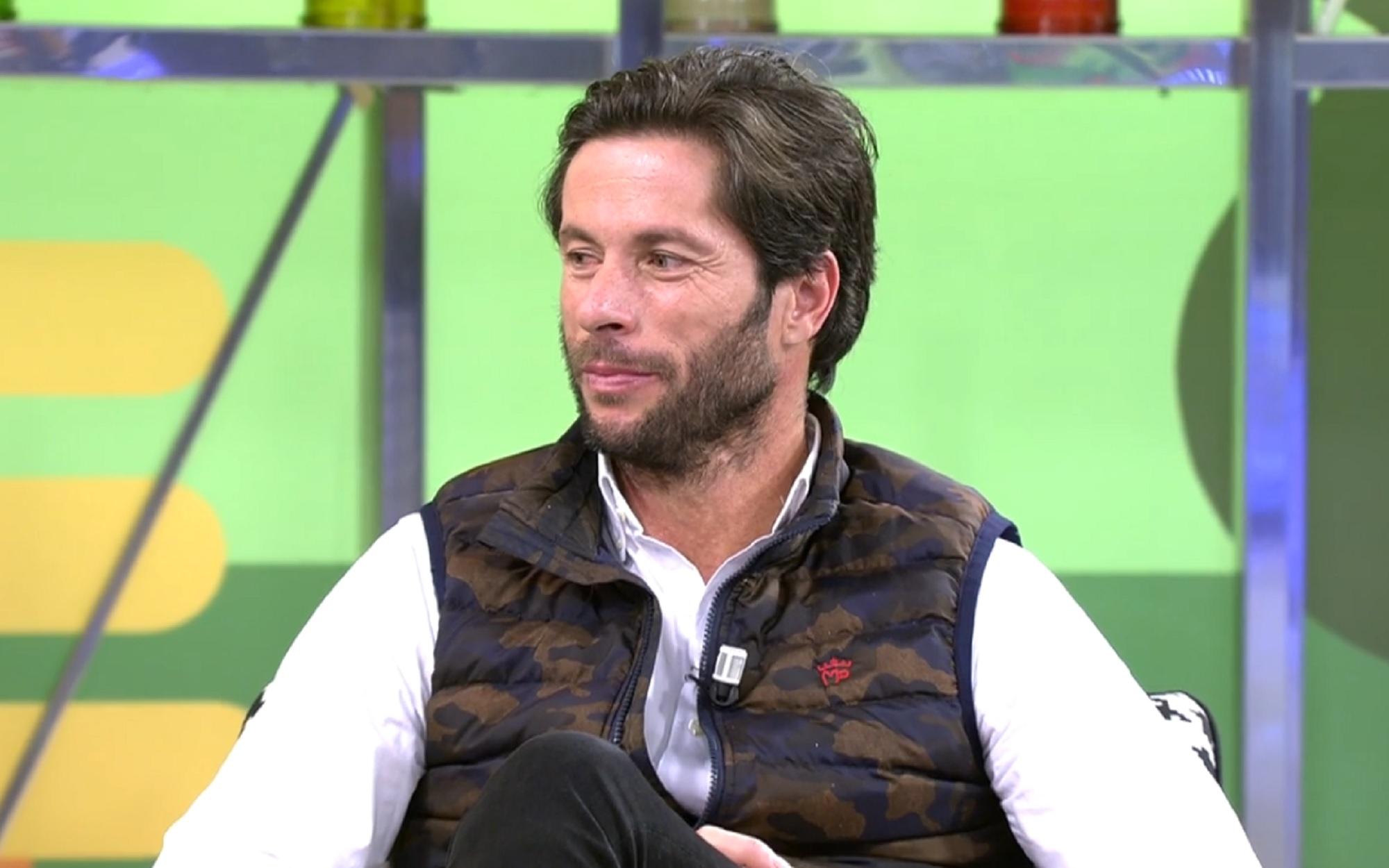 Canales Rivera Sálvame