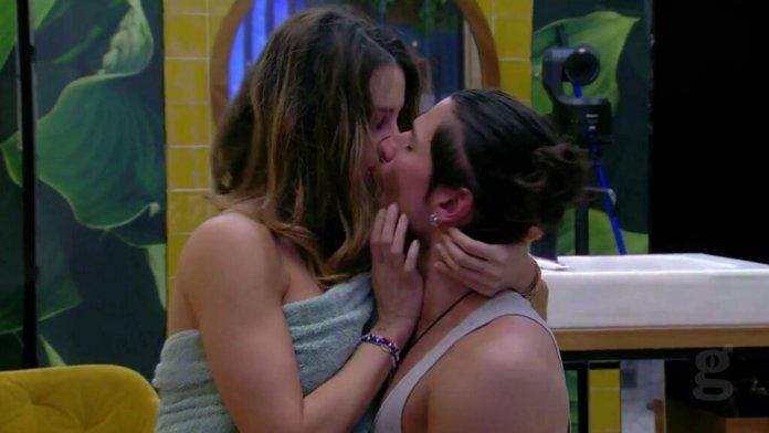 Beso cristina luca