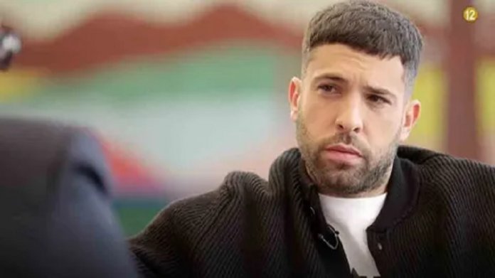 Jordi Alba Viajando con Chester
