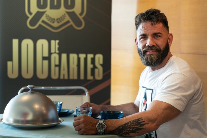 Marc Ribas, presentador del programa de TV3 Joc de cartes Joc de cartes séptima temporada