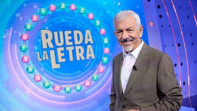 Así es ‘Rueda la Letra’, el nuevo concurso de Telecinco con Carlos Sobera con el rosco como gran desafío final